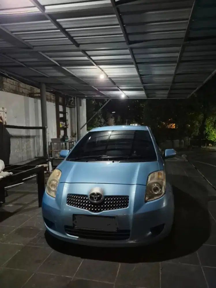 TOYOTA YARIS 1.5 E M/T 2006