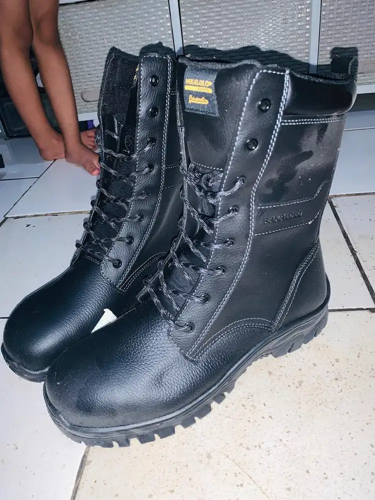 Sepatu Security pakalolo original