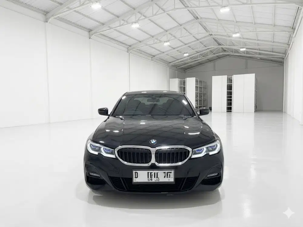 BMW 330i 2019 Bensin
