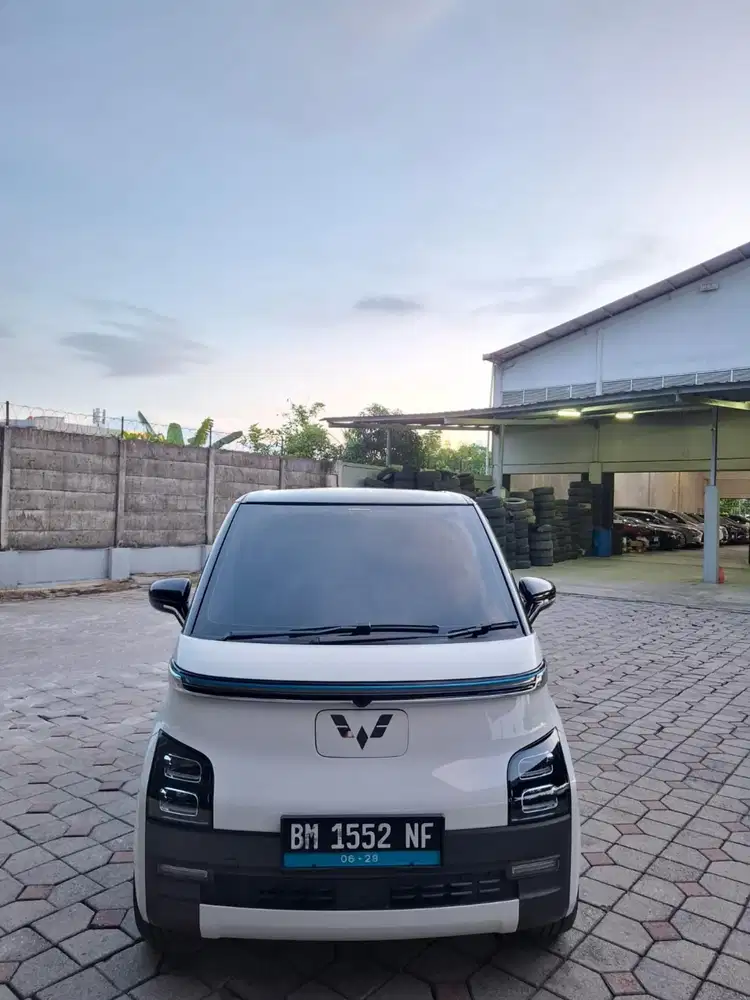 Wuling Air ev 2023 long range matic. Km 11rb antik