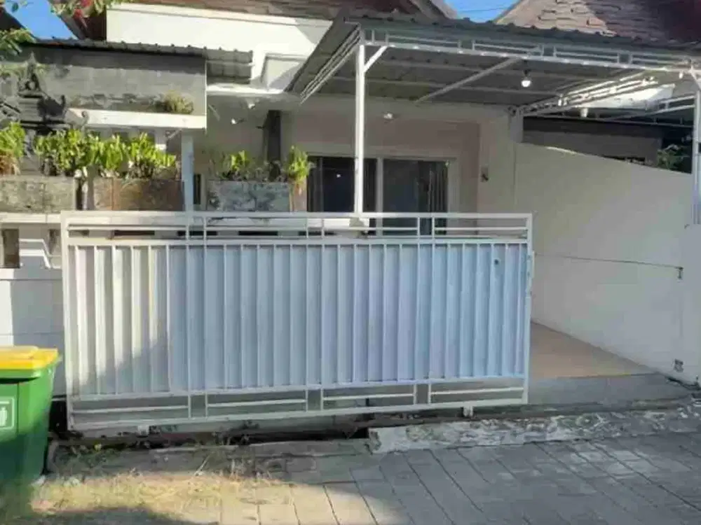 Jual Rumah 2lt Lokasi One Gate System Jl Tirta Lempang Tohpati Denpasar Timur.