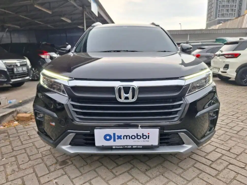 DP MURAH Honda BR-V 1.5 E Bensin-AT 2023 Hitam CALCD