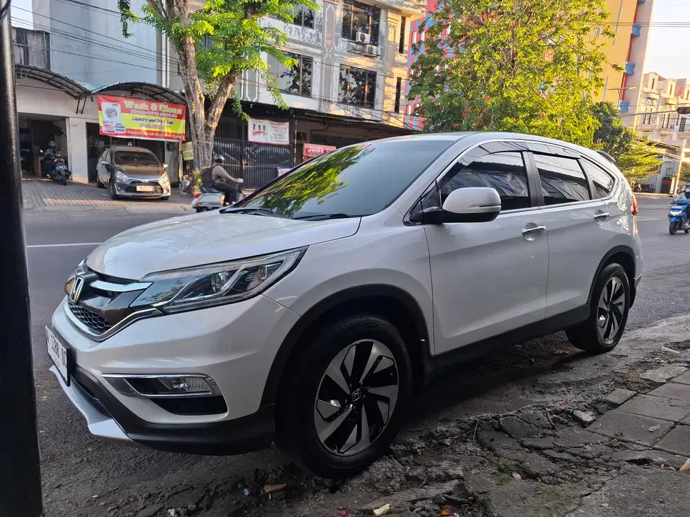 Honda CR-V 2016 Bensin