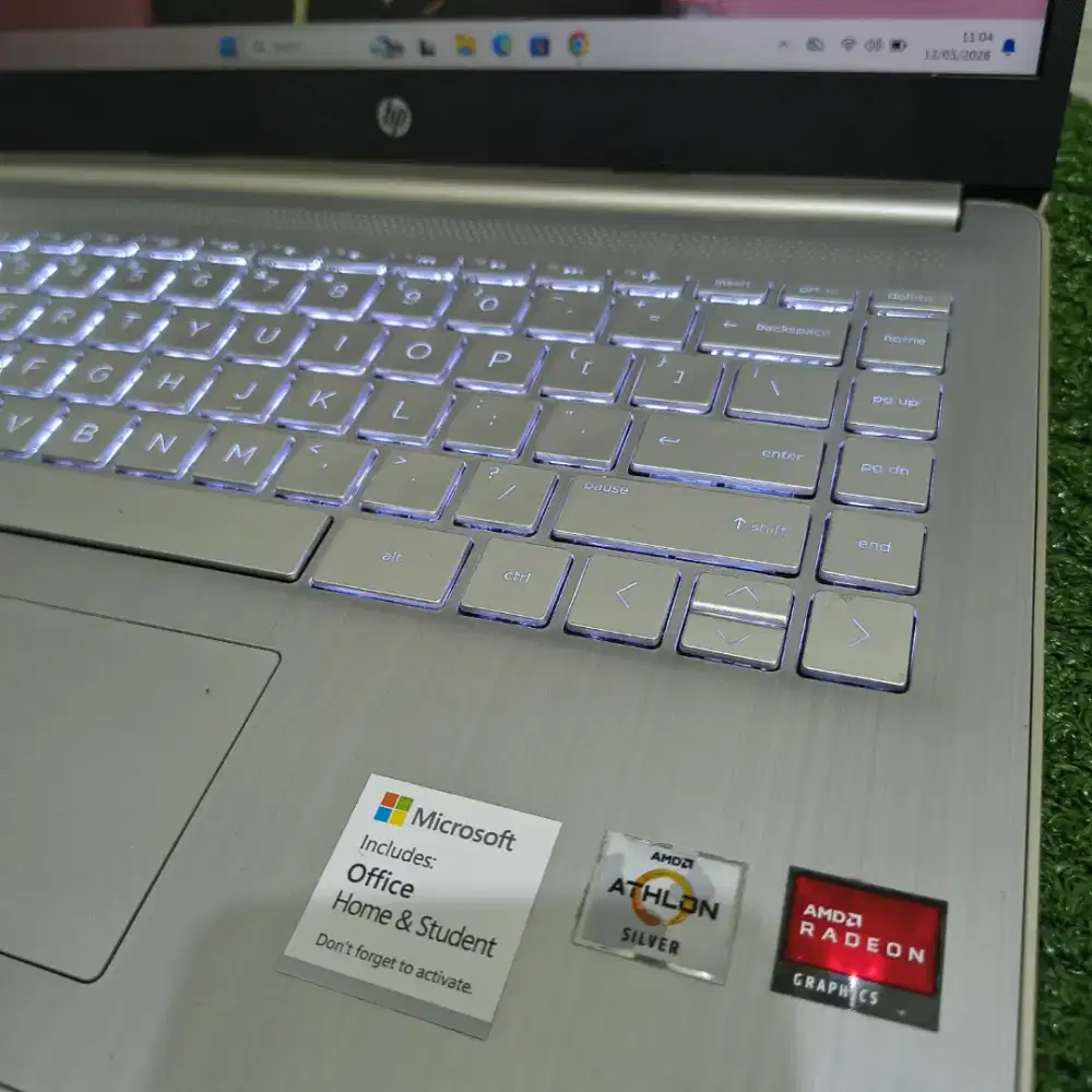 Laptop Hp 14s Athlon Silver 4/512 Key Backlit