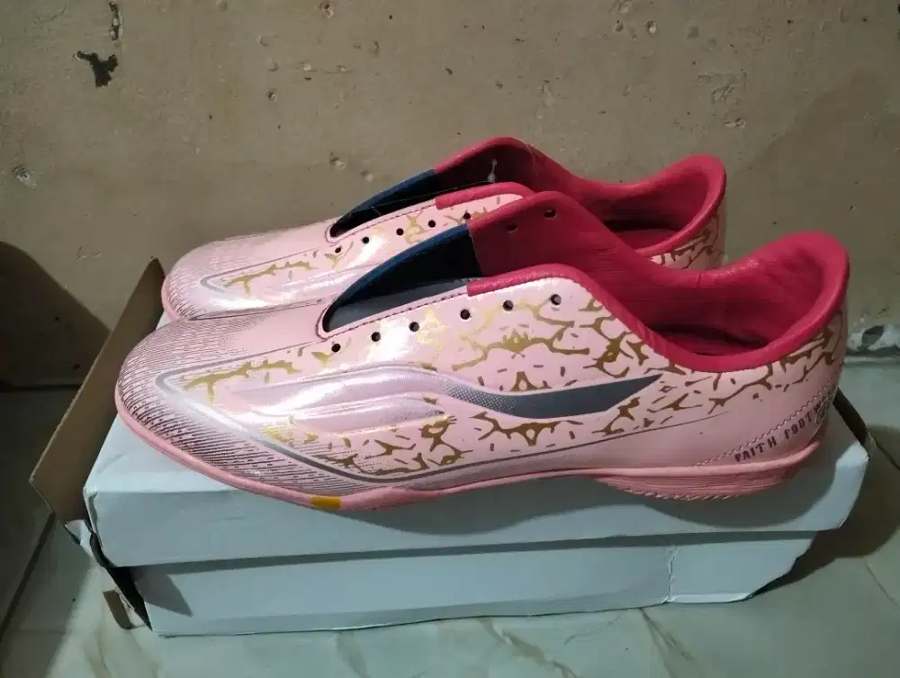 Sepatu Futsal Faith footwear