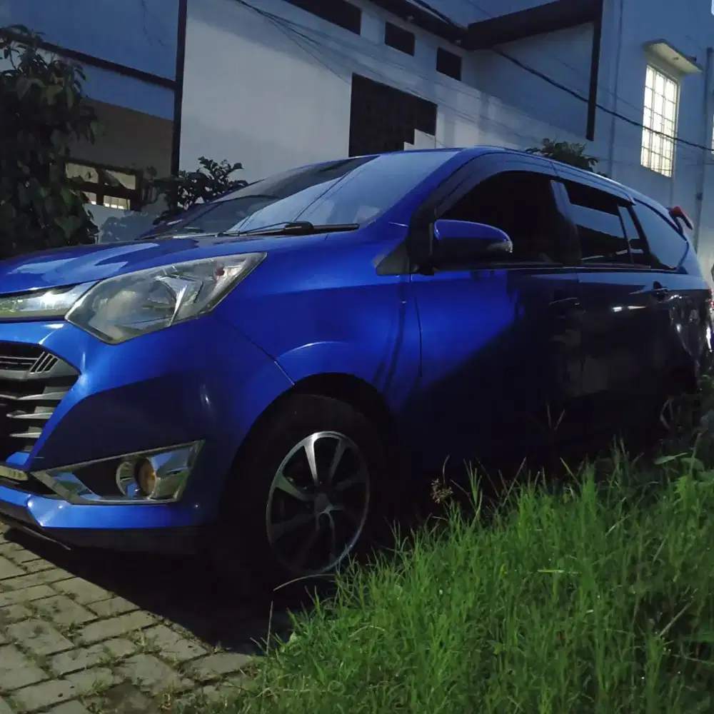 DAIHATSU SIGRA 2016