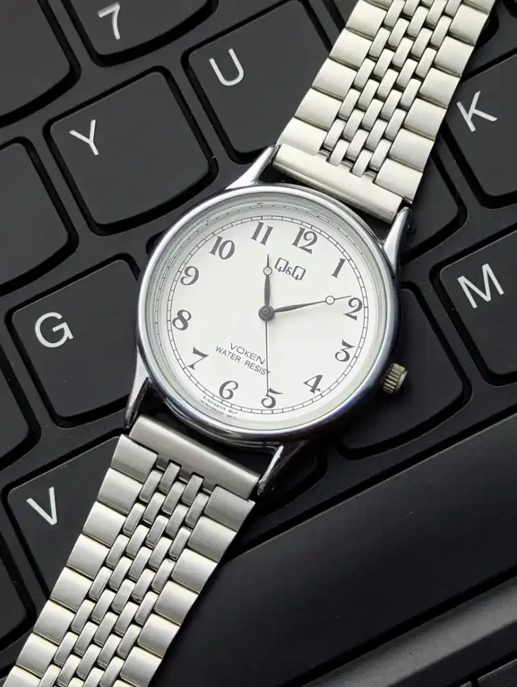 Jam QnQ Voken by Citizen Original langka