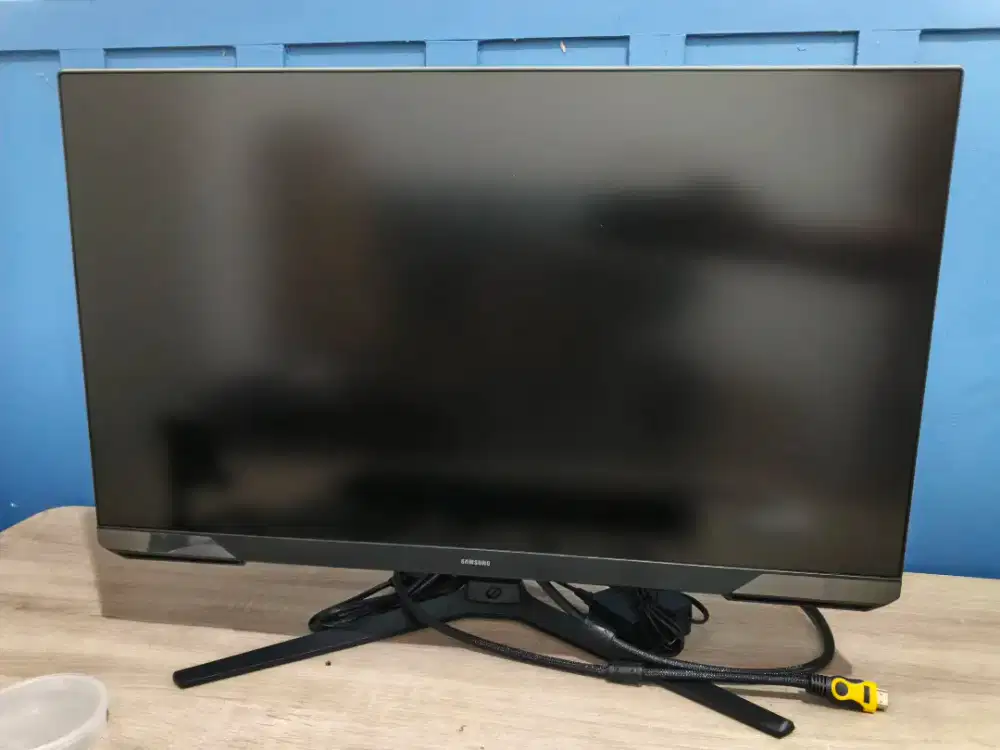Monitor Samsung Oddysey G3 27 Inch Like New