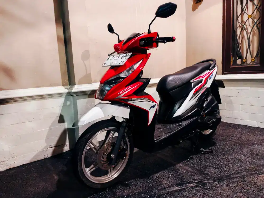 HONDA BEAT ISS ESP ( BODY, MESIN, RANGKA MULUS & HALUS ) SURAT LENGKAP