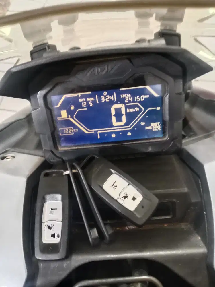 Adv 150cc 2021 bagus pajak hidup