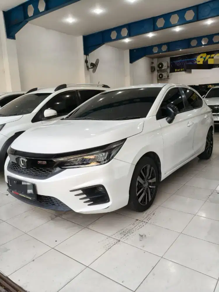 Honda City Hatchback RS 2022 Putih Matic Istimewa