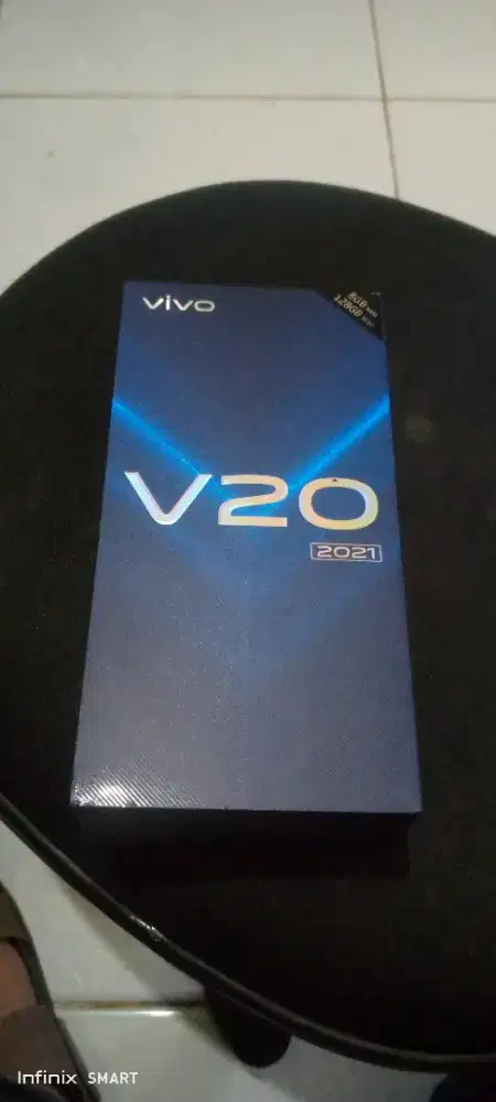 Vivo V20 (,2021) Ram 8/128