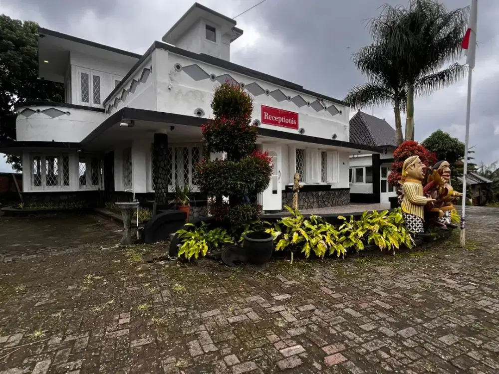 DIJUAL Cepat Hotel Masih beroperasi di kota Batu