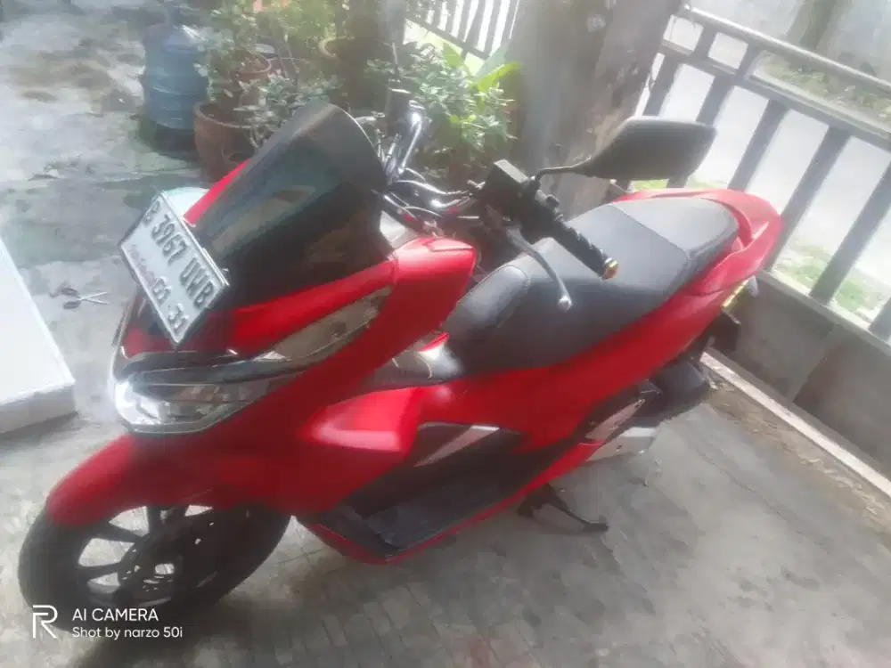 Di jual motor PCX , surat lengkap thn 2020