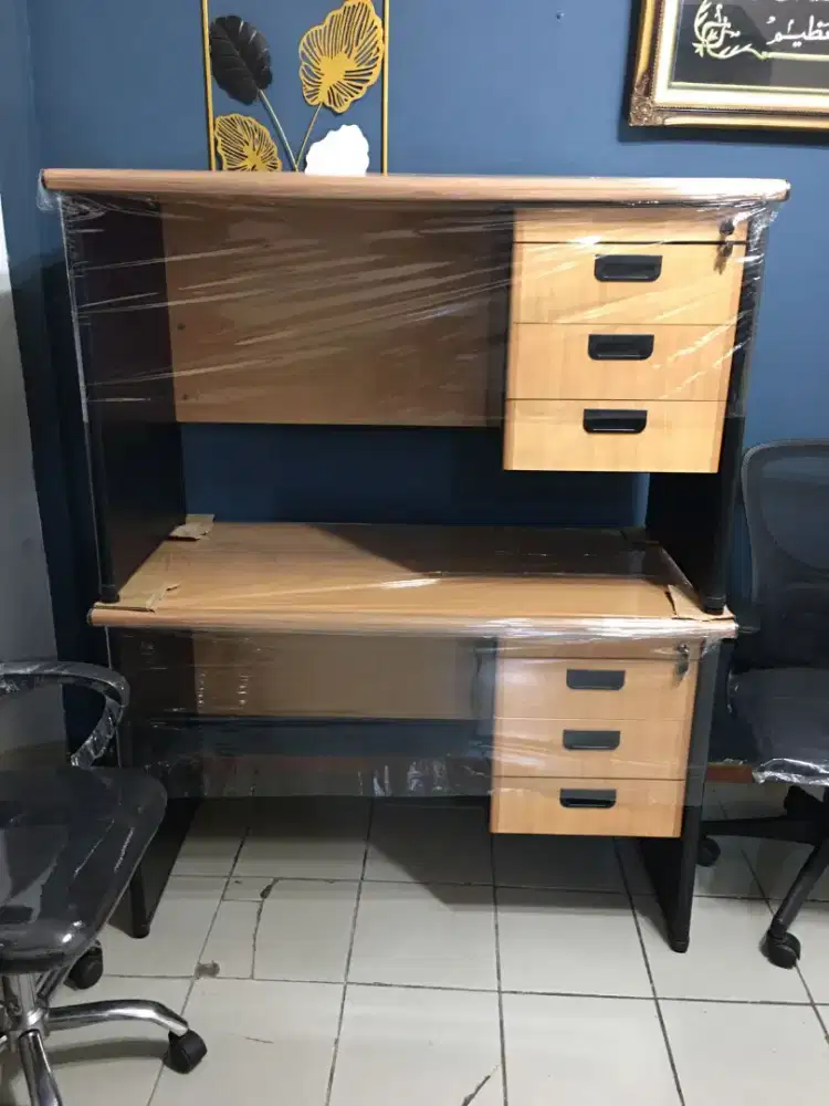 meja kantor uno