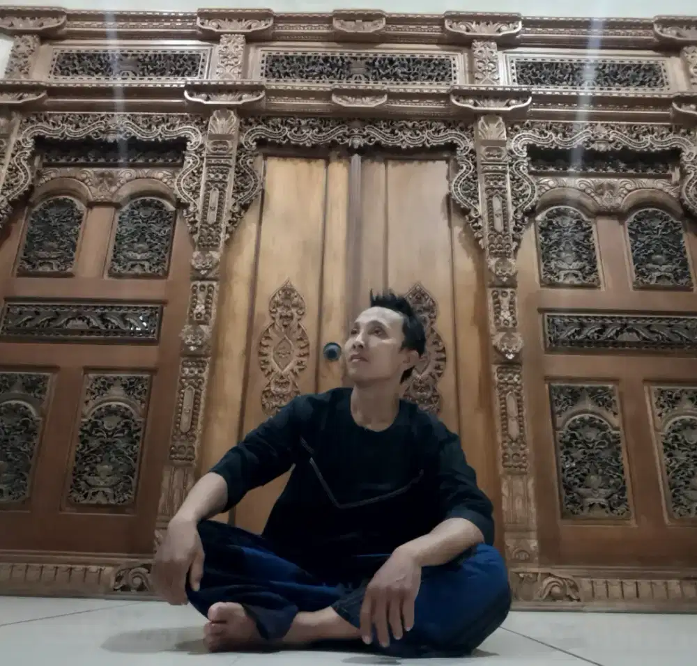 Terima jasa pasang pintu kayu atau besi alumunium