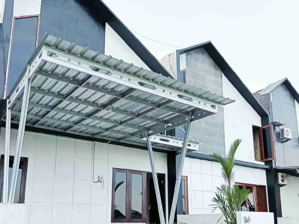 Rumah baru modern dekat stadion maguwoharjo