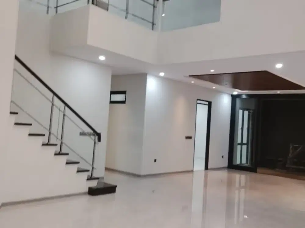 Rumah Baru Minimalis Modern Di  Singgasana Mekar Wangi Bandung