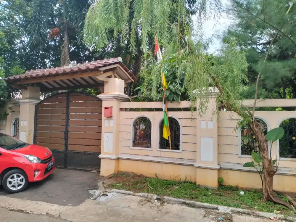 Rumah Siap Huni di Cikunir, 3.200m2 terdirii dari 3 bangunan. cocok untuk cluster