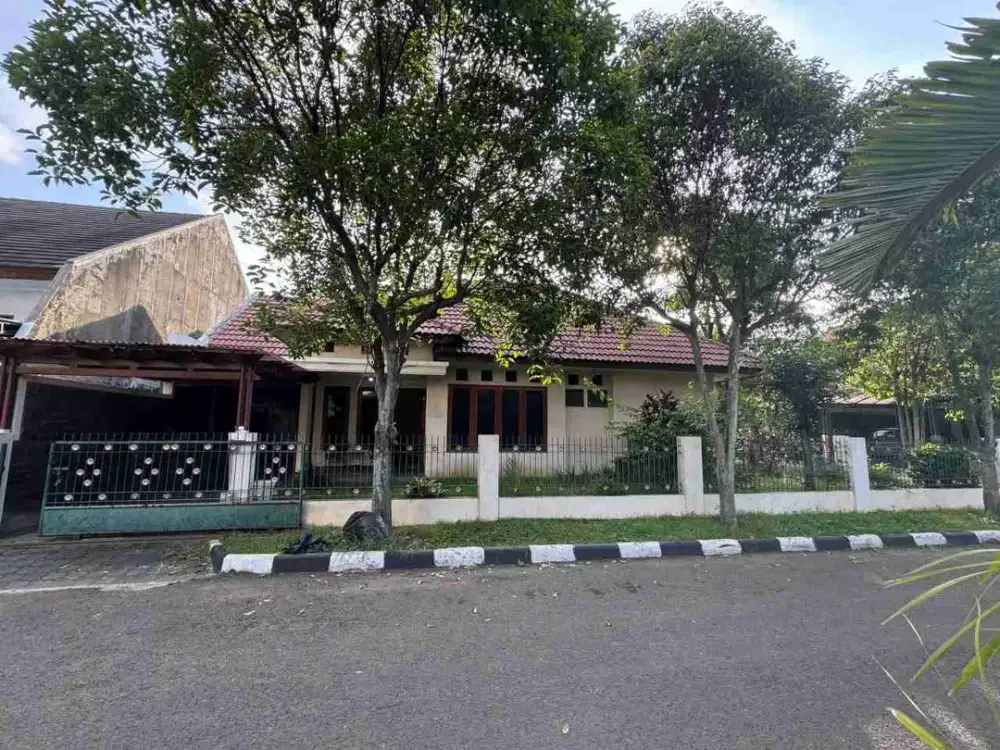 Rumah Hook Terawat di Tanjungsari Antapani