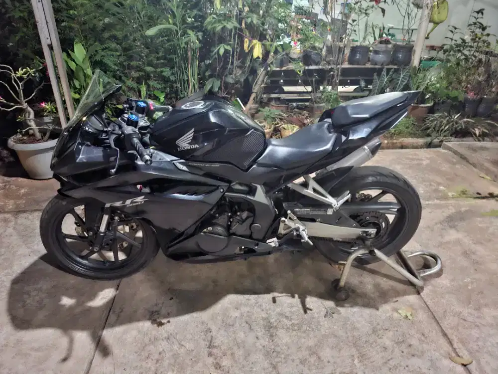 CBR 250RR NON ABS 2019