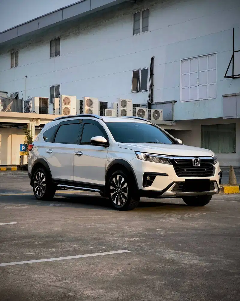 BRV PRESTIGE HONDA SENSING 2022 LOW KM