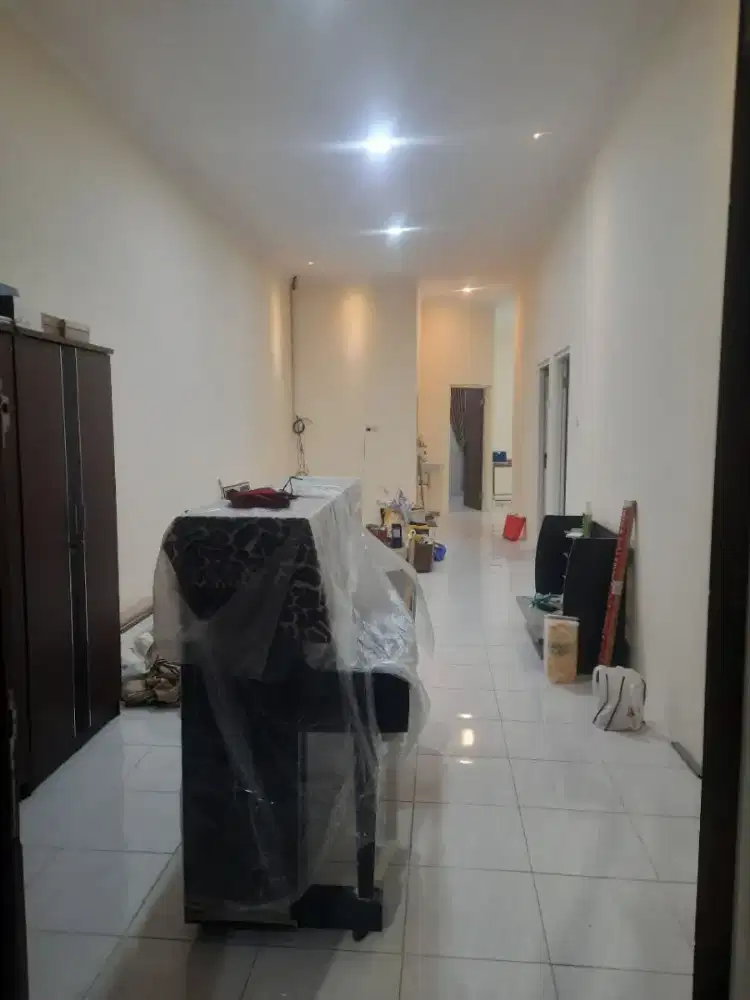 Disewakan Rumah Second masih terawat di area Kalijudan, Surabaya