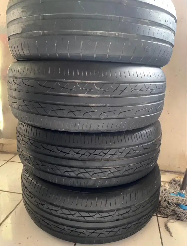 borong harga net ban second hankook ventus v2 205/55 r16 ex innova