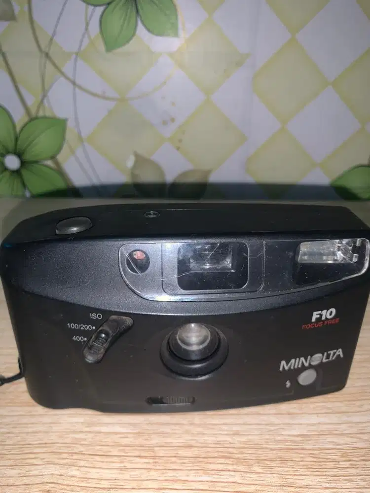 Kamera Analog Minolta F10