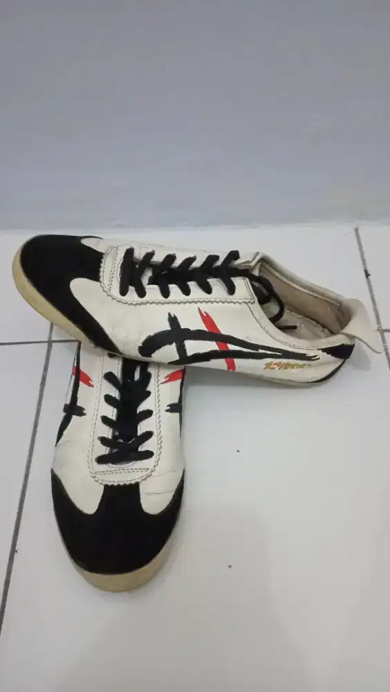 Sepatu oniksuka made in japan size 40