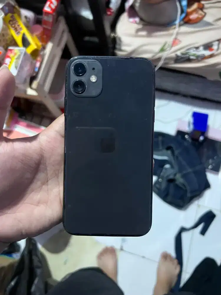 JUAL IPHONE 11 BLACK 64GB EX.IBOX