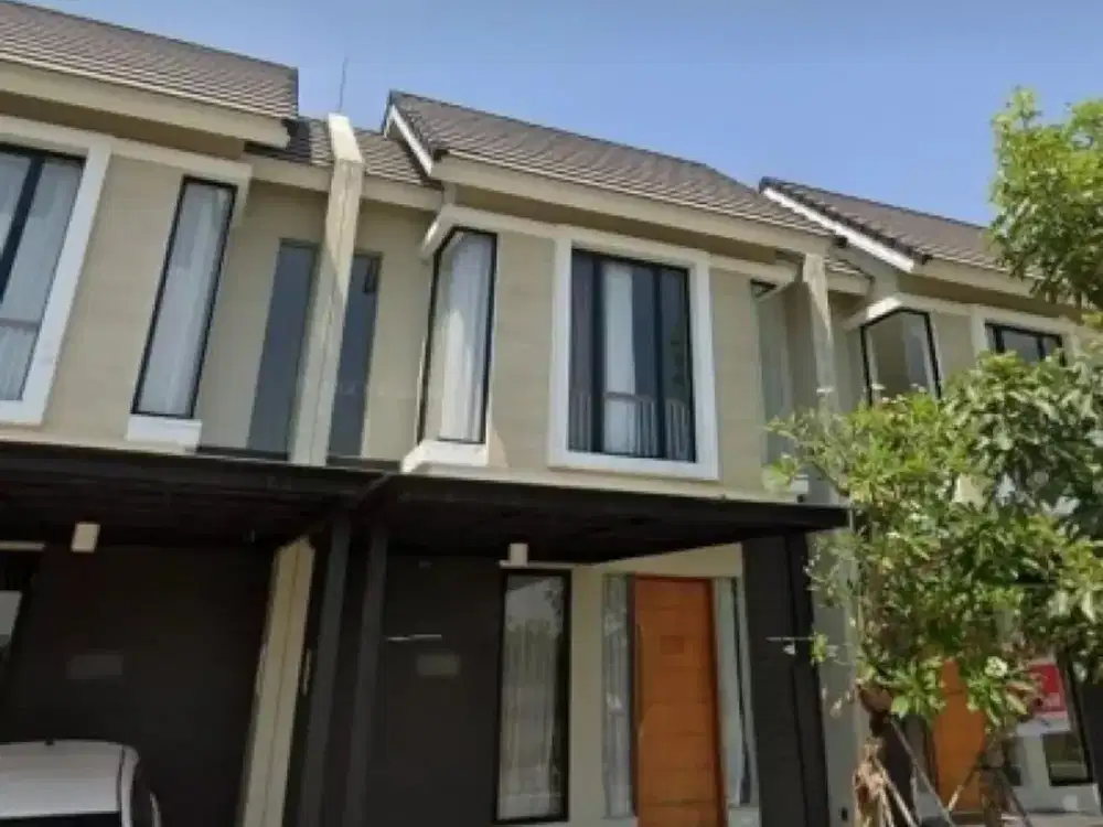 Turun Harga Dijual Rumah Murah 2 Lantai di Norhwest Hill North Citraland Surabaya