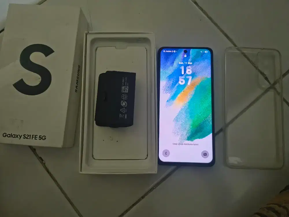 Samsung S21 FE 8/256 SEIN