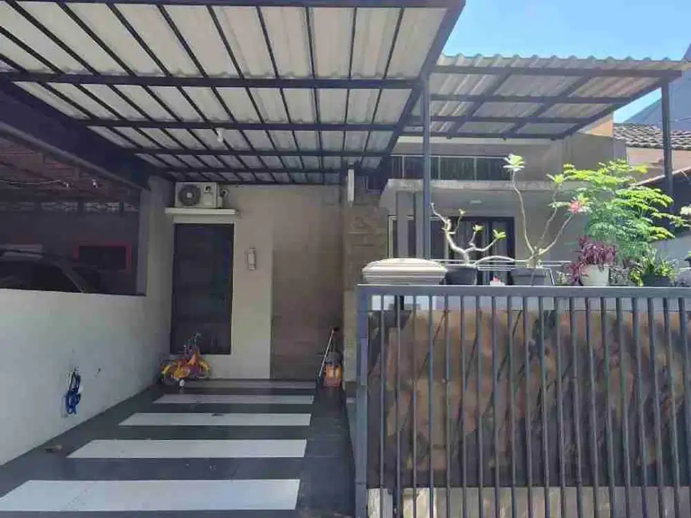 Jual rumah di Kencana loka sektor 12.5 dekat stasiun rawa buntu BSD dan dekat Tol