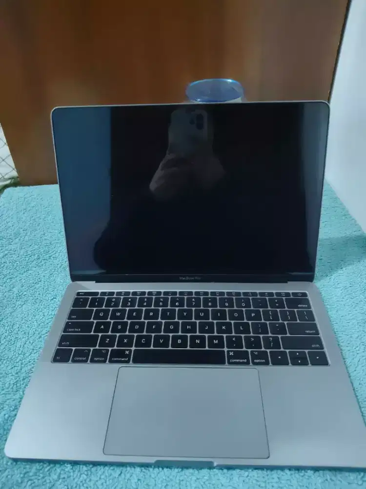 macbook pro 2017