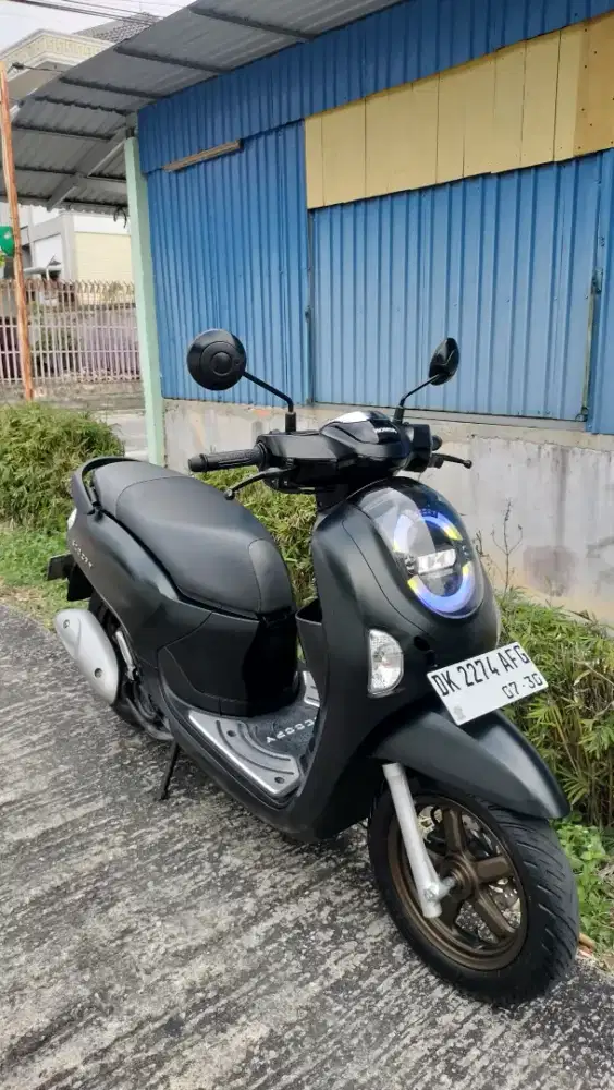 New Scoopy Prestige