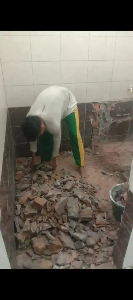 Tukang cat , listrik dan bangunan
