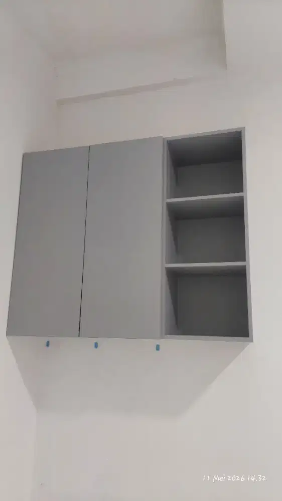 Kabinet dinding