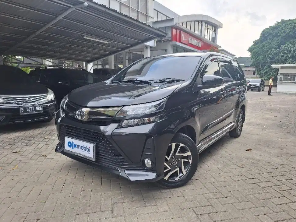 LOW DP Toyota Avanza 1.5 Veloz Bensin-AT 2021 TRK