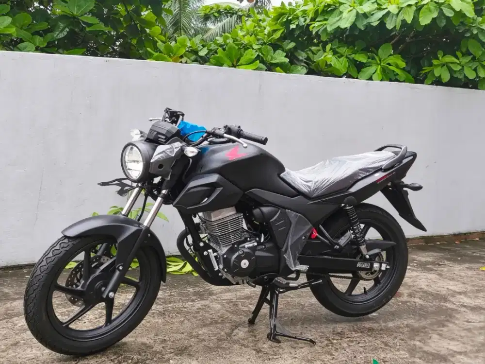 HONDA CB VERZA CW