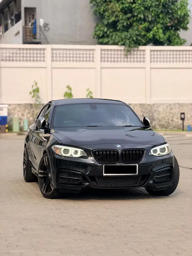 BMW M235i COUPE 3.0
