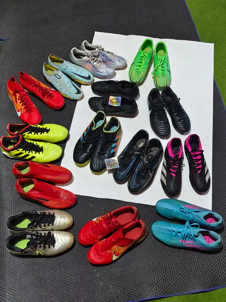 sepatu bola bekas ori