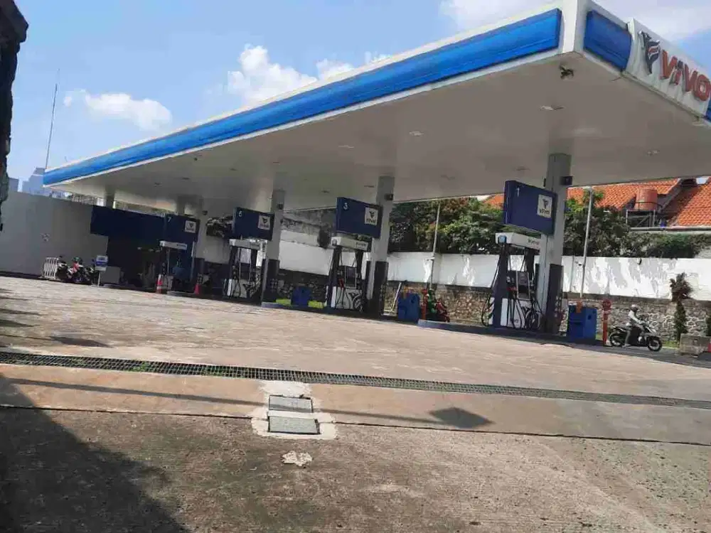 Kavling komersil strategis hrg NJOP di Mampang Prapatan Jak Sel
