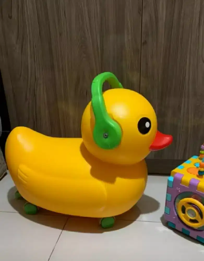Ride on duck | mobil mobilan anak