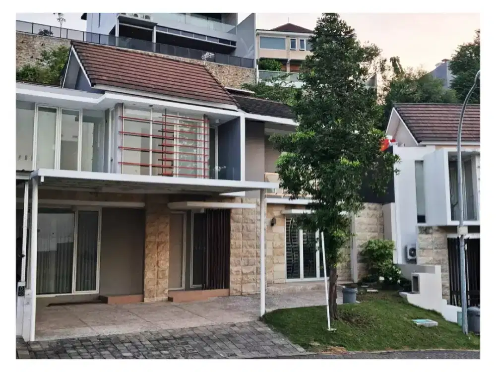 Di JUAL Rumah Mewah + Furniture