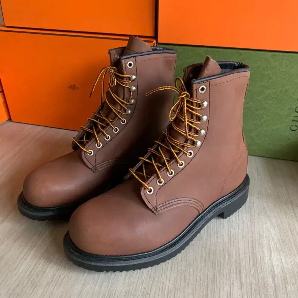 Red Wing 2233 sepatu boots safety herritage kulit original 42