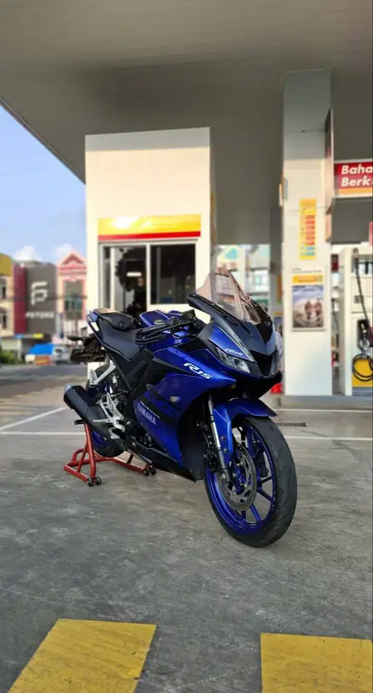 Yamaha R15 V3 2018 Kilometer 20 Ribu