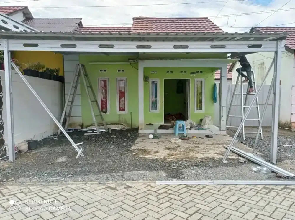 Kanopi baja ringan dan hollo besi