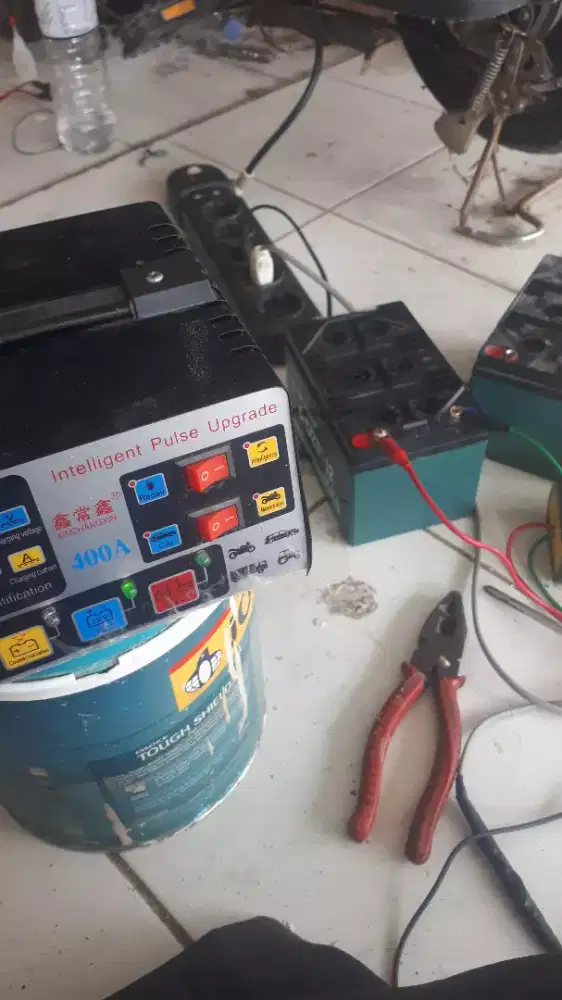 Terima jasa memperbaiki aki sepedah listrik yg soak