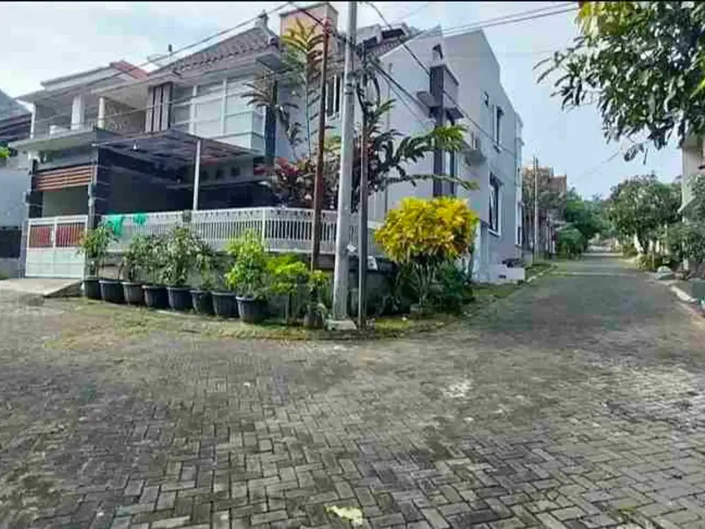 rumah cantik 2 lt bonus furniture di oma campus sengkaling dekat kampus UNMUH, UIN, UB Brawijaya dan bonus furniture